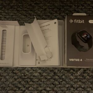 Fit bit Versa 4